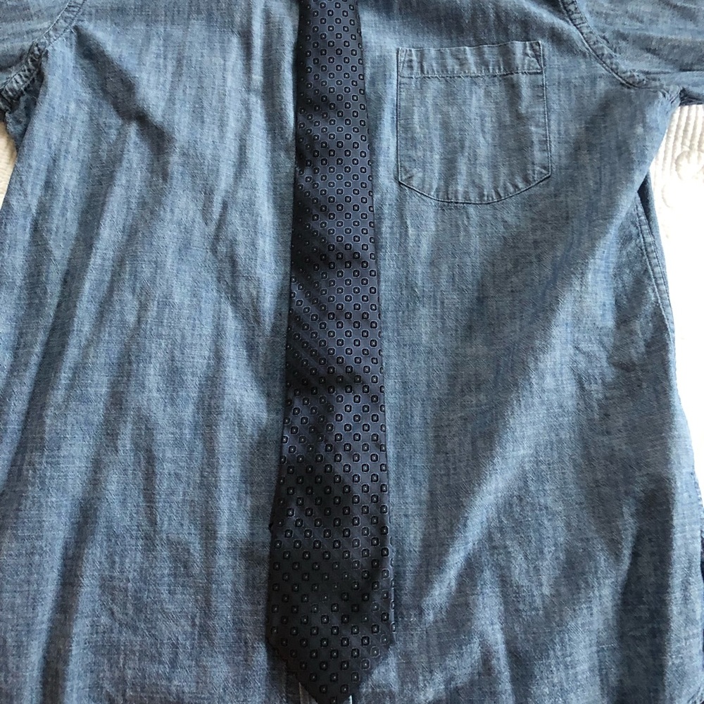 Marc Anthony tie